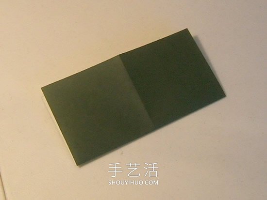 简单折纸立体圣诞树的折法详细步骤图 -  www.shouyihuo.com