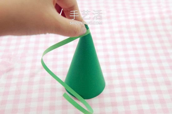 简单卡纸手工制作立体圣诞树的做法教程 -  www.shouyihuo.com