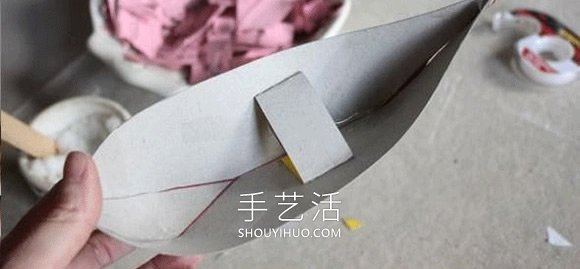不要纸盒废物利用手工制作帆船模型的做法 -  www.shouyihuo.com