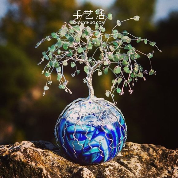 用死者骨灰制作的令人惊叹的纪念玻璃雕塑 -  www.shouyihuo.com