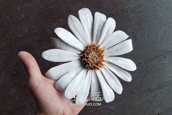 精美的手工瓷花！看起来像真正的美丽花朵 -  www.shouyihuo.com