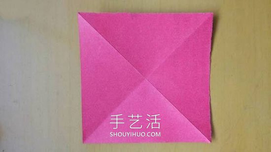 婴儿小衣裤折叠方法教程 -  www.shouyihuo.com