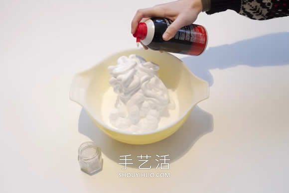 如何制作假雪？自制雪的方法 -  www.shouyihuo.com